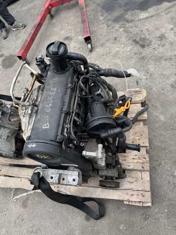 Двигун у зборі — фото 1