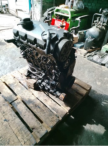 Двигун у зборі