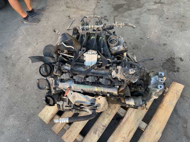 Двигун у зборі