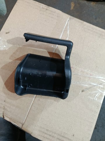 Накладка петлі сидіння — фото 3