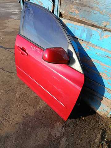 Скло передніх дверей, правою — фото 1