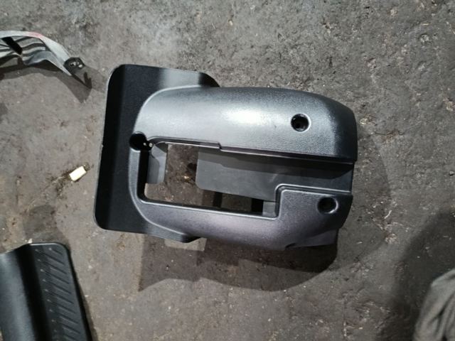 Кожух рульової колонки — фото 1