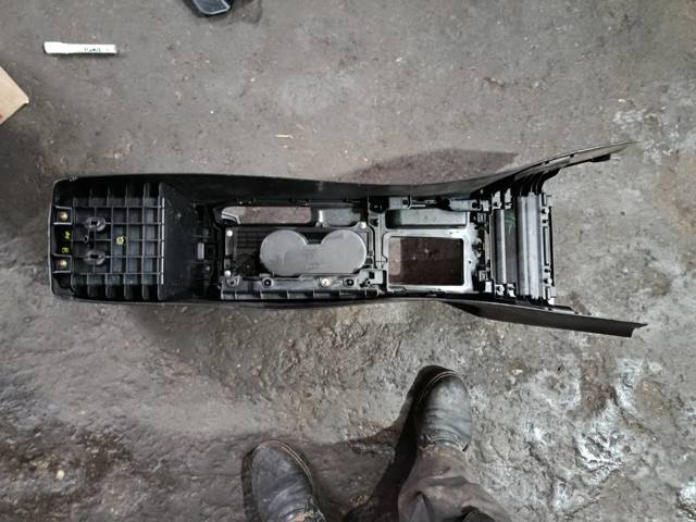 Консоль центральна — фото 3