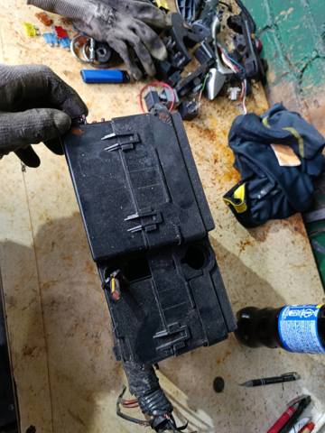 Блок запобіжників — фото 4