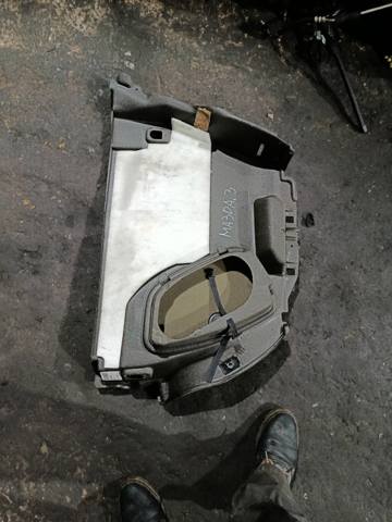 Обшивка багажника — фото 3