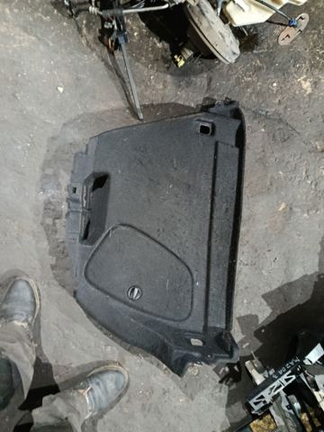 Обшивка багажника — фото 1