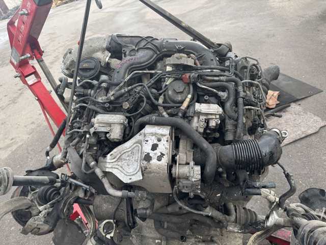 Двигун у зборі