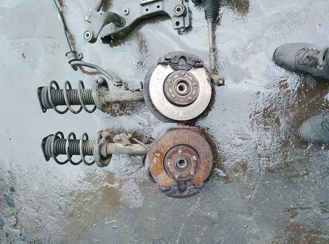 Супорт гальмівний передній правий