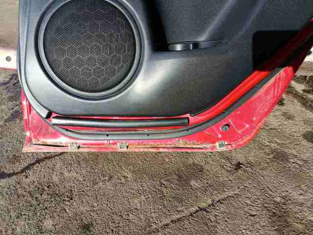 Двері задні, праві