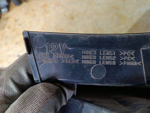 Ліхтар задній лівий, зовнішній — фото 3