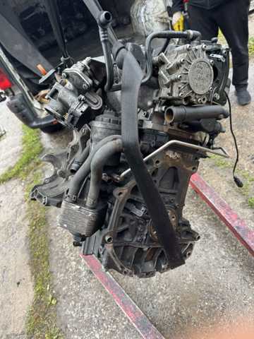 Двигун у зборі