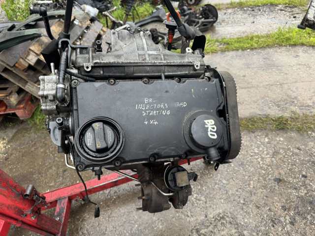 Двигун у зборі