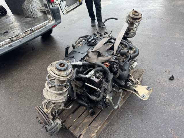 Двигатель в сборе