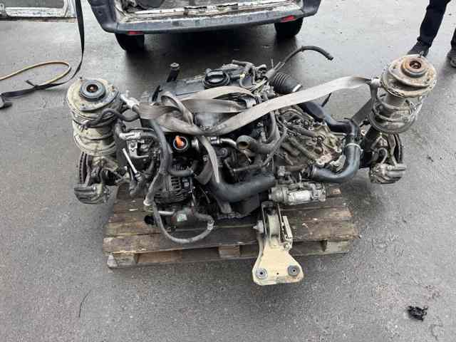 Двигатель в сборе