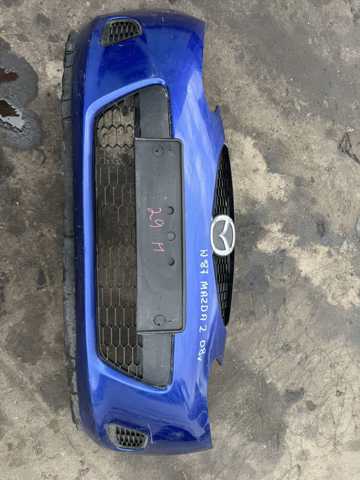 Бампер на авто D65150031 MAZDA