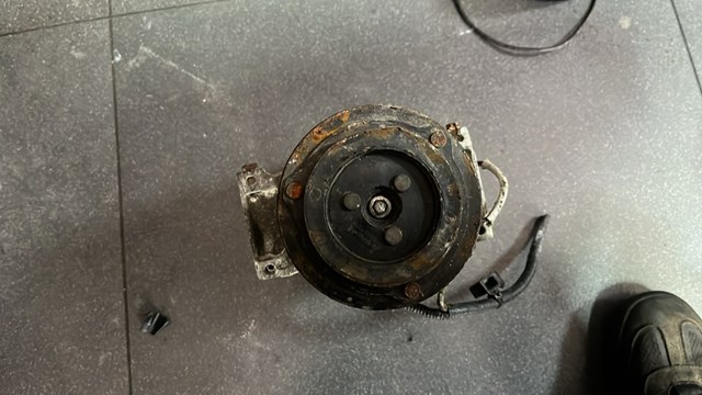 FORD DG9H19D629FD Компрессор кондиционера в наличии Ровно