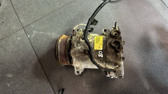 Компрессор кондиционера DG9H19D629FD FORD