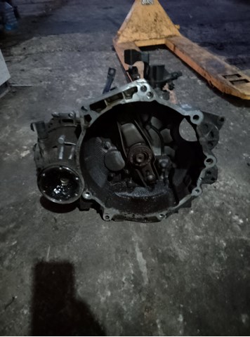 КПП в сборе (механическая коробка передач)
