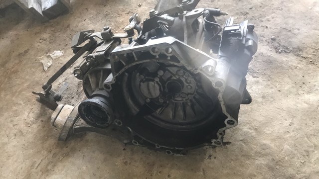 КПП в сборе (механическая коробка передач)
