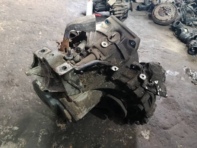 КПП в зборі(механічна коробка передач) — фото 4