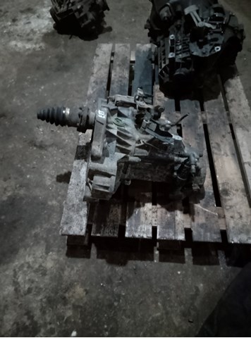 КПП в сборе (механическая коробка передач)