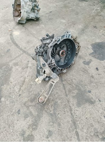 GM F17W355 КПП в наличии Днепр