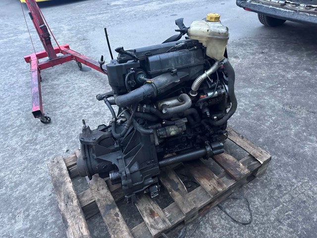 Двигун у зборі