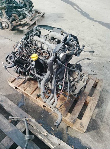 RENAULT F9K в наличии Львов
