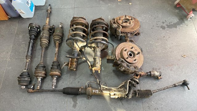 Пружина передня mazda