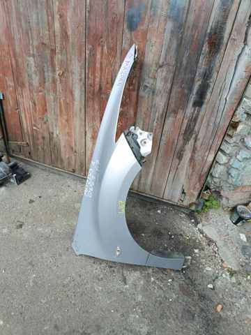 Крыло переднее правое маємо більше 10шт ціну і стан прохання уточняти