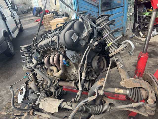 Двигун у зборі