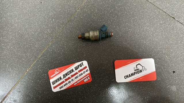 Форсунка вприску палива