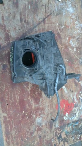 Корпус повітряного фільтра