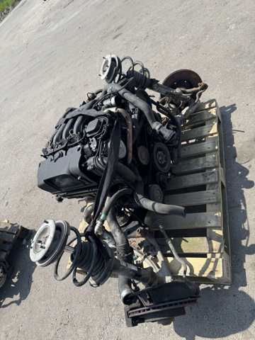 Двигун у зборі