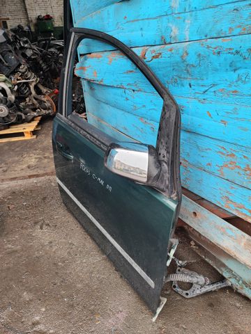 Двері передні, праві