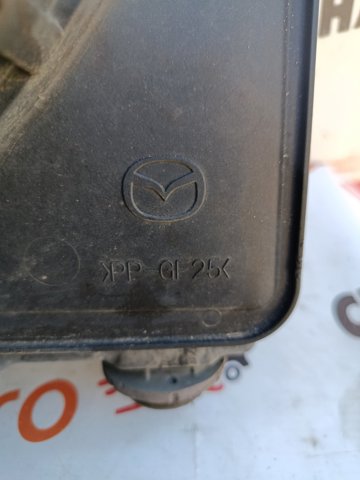 MAZDA SH1215200 Радиатор охлаждения двигателя в наличии Винница