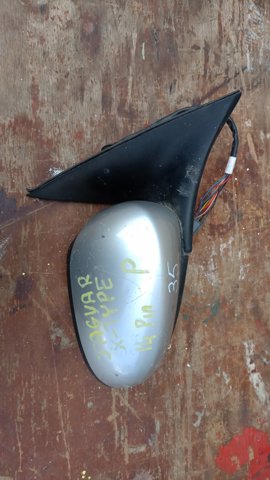 Дзеркало заднього виду, праве