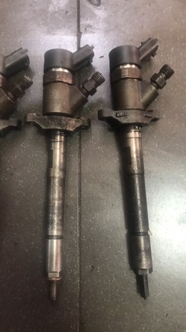 Форсунка впрыска топлива