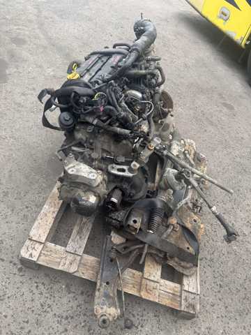 Двигатель в сборе