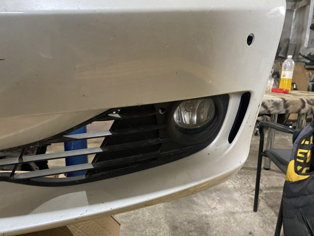 51117292999 BMW Передний бампер купить в Ужгород