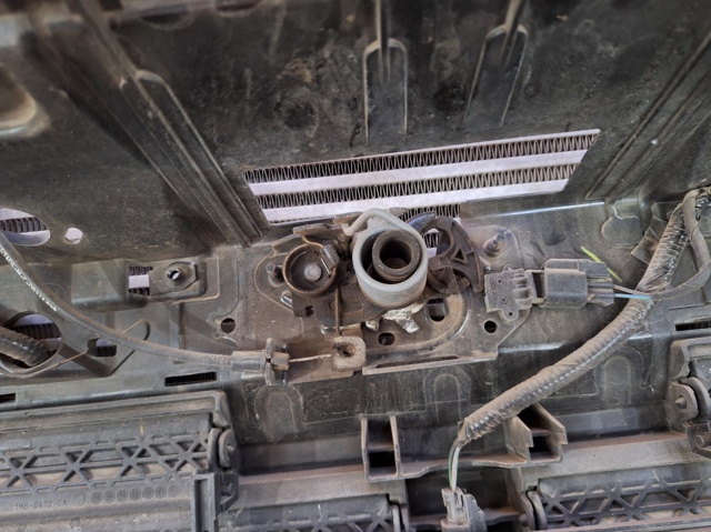 Замок капота LB5Z16700B FORD