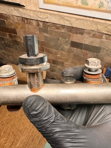 BOSCH 0261545062 Датчик давления топлива в наличии Запорожье