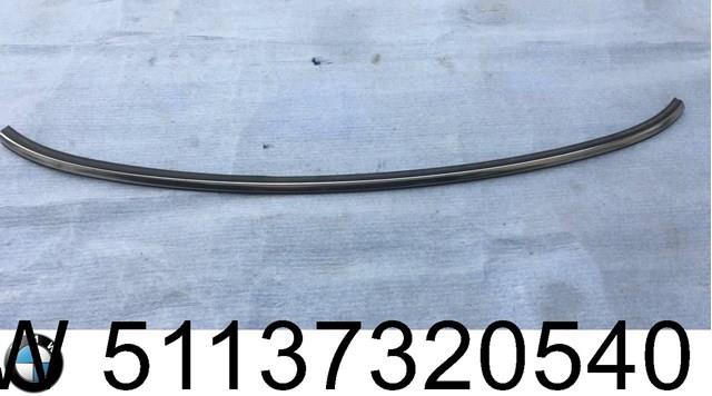 BMW 51137320540 Молдинг двери багажника в наличии Украина