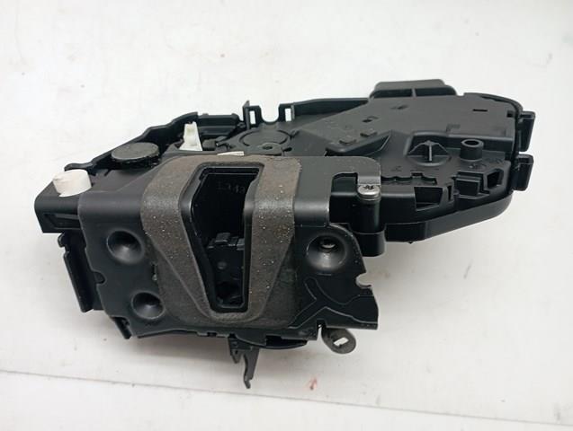 LR071650 LAND ROVER Замок двери задней левой купить в Ужгород