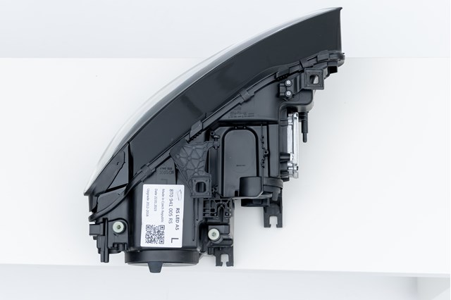 8T0941043C Фара левая купить Полтава