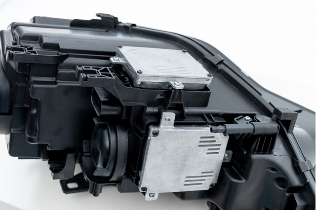 VAG 8T0941043E Фара левая в наличии Хмельницкий
