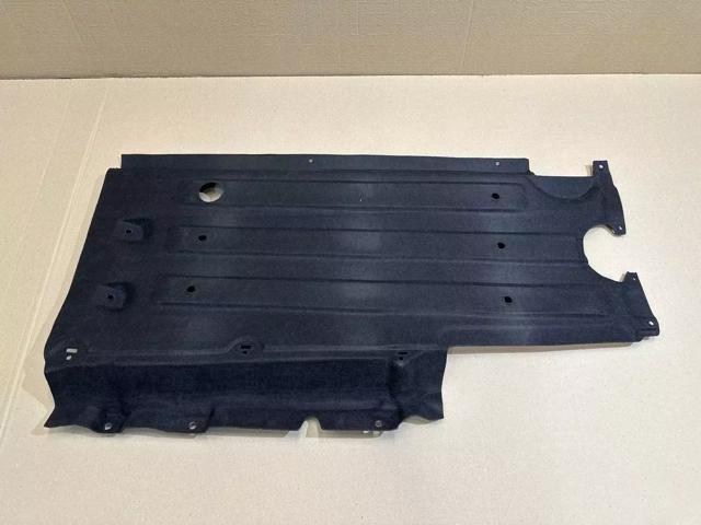 Защита днища передняя правая 95B825206D PORSCHE