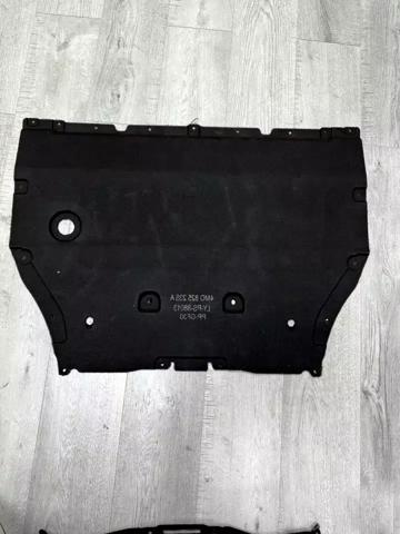 Щит предохранительный PAB825235G PORSCHE