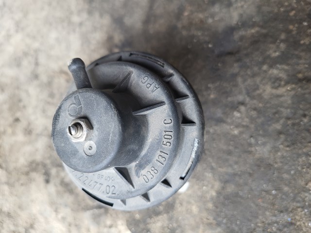VAG 038131501C Клапан ЕГР в наличии Украина