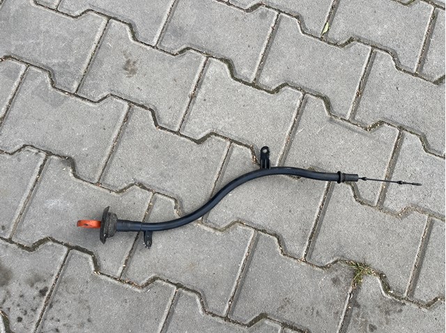 03G103634AG VAG Направляющая щупа-индикатора уровня масла в двигателе купить в Харьков
